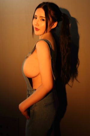 便利店的少女_成人在线观看免费
