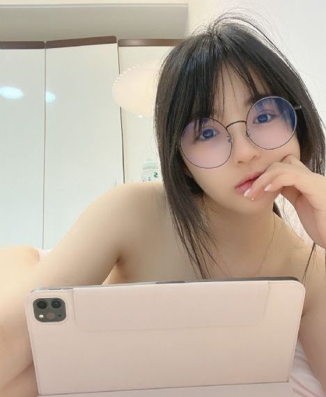 24小时日本在线_高清完整在线观看