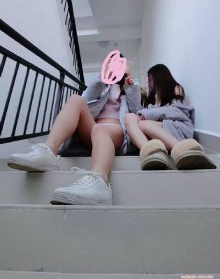 笼中女在线观看_BD韩语BD在线观看