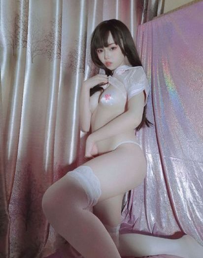 春潮浪漫海棠红_HD免费高清观看
